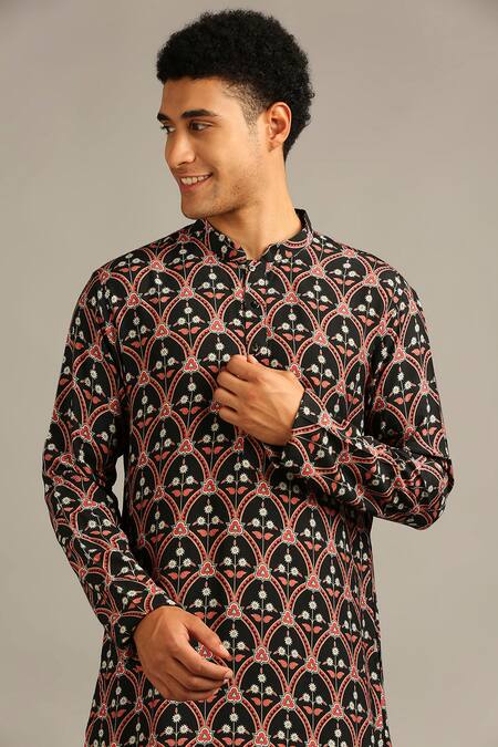 Shop Soup By Sougat Paul Black Muslin Slub Floral Print Kurta Set Online at Aza Fashions Shop_Soup By Sougat Paul_Black Muslin Slub Floral Print Kurta Set _Online_at_Aza_Fashions