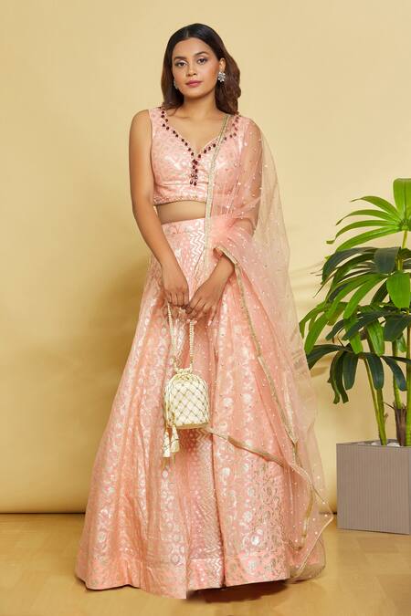 Buy_Nazaakat By Samara Singh_Off White Embroidery Geometric Potli _Online_at_Aza_Fashions