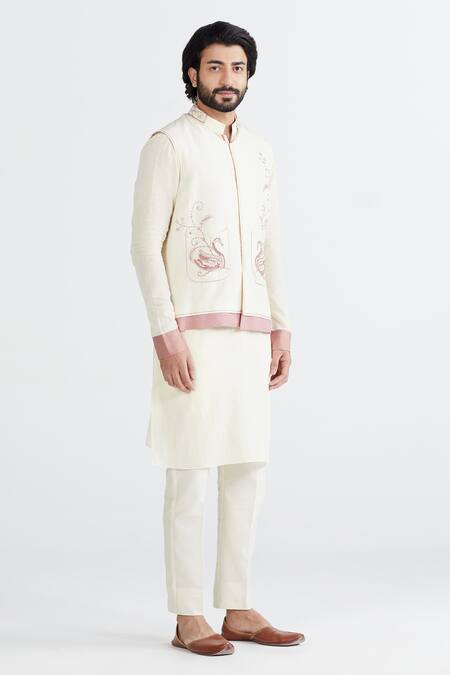 Megha Bansal Beige Matka , Handloom Cotton, Chanderi Hans Bundi And Kurta Set Online at Aza Fashions Megha Bansal_Beige Matka , Handloom Cotton, Chanderi Hans Bundi And Kurta Set _Online_at_Aza_Fashions