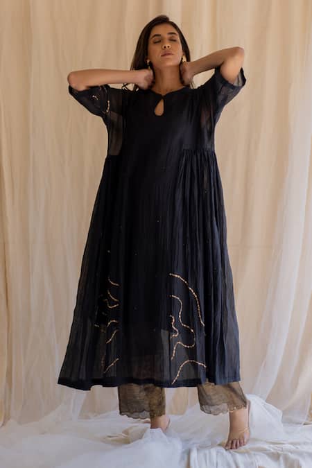 Nirjara_Black Kurta Silk Slip Mulmul Pant Tissue Embroidered Set _Online_at_Aza_Fashions