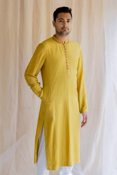 Nirjara Embroidered Silk Kurta 