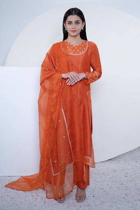 Sravanti Chanderi Kurta Set 