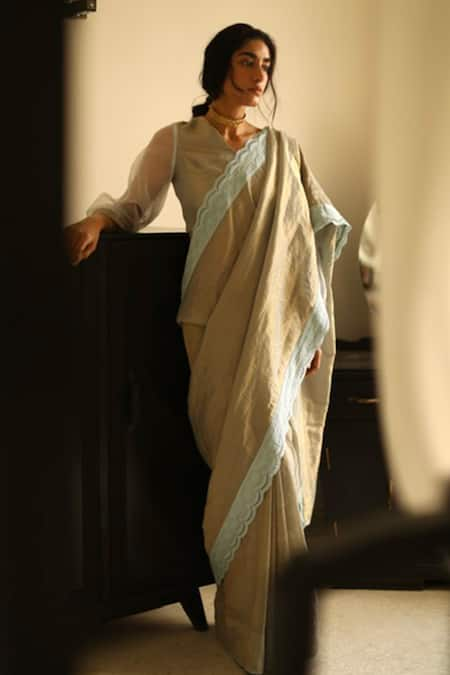 Shorshe Clothing Handwoven Tissue Saree 