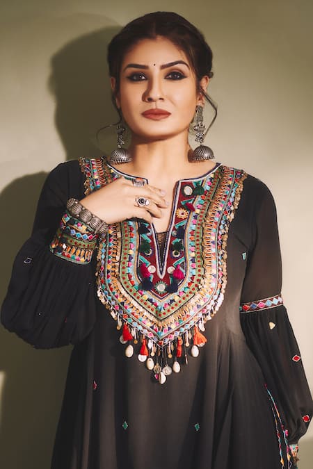 Shop Karishma Khanduja Bareilly Black Georgette V Neck Embroidered Anarkali And Pant Set Online at Aza Fashions Shop_Karishma Khanduja Bareilly_Black Georgette V Neck Embroidered Anarkali And Pant Set _Online_at_Aza_Fashions