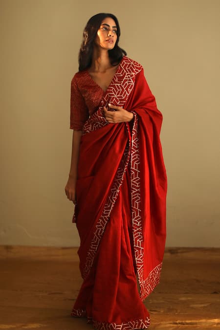 Handloom Bridal Red Chanderi Silk Saree with Meenakari Booti – WeaverStory