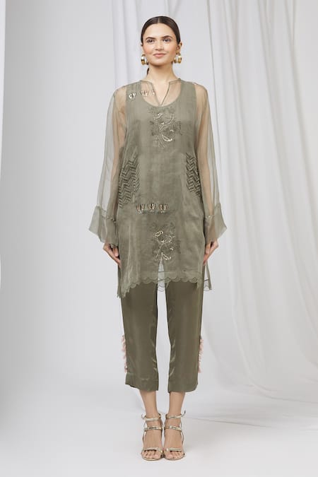 Shruti Ranka Green Organza Kurta Notched Inner Embroidered And Pant Set Online at Aza Fashions Shruti Ranka_Green Organza Kurta Notched Inner Embroidered And Pant Set_Online_at_Aza_Fashions