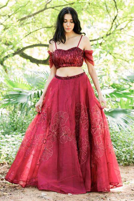Buy_Salt And Spring_Red Organza Sequins Sweetheart Neck Floral Embroidered Skirt And Blouse Set _Online_at_Aza_Fashions