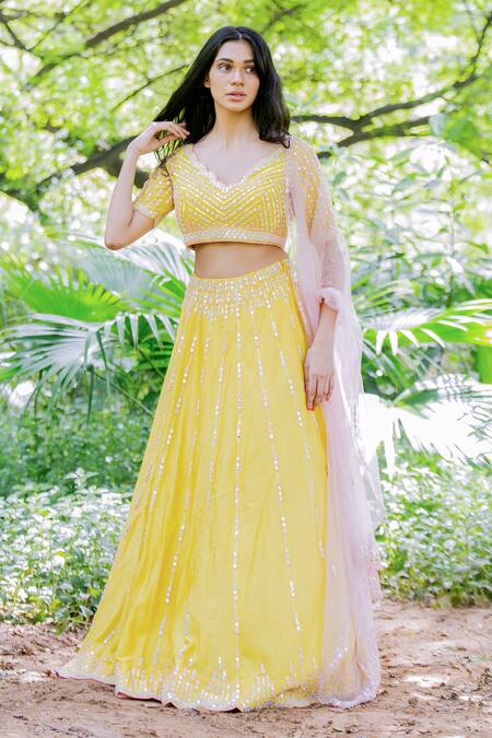 Buy_Salt And Spring_Yellow Net, Chanderi Mirror, Sequins V Neck Embroidered Lehenga Set _Online_at_Aza_Fashions