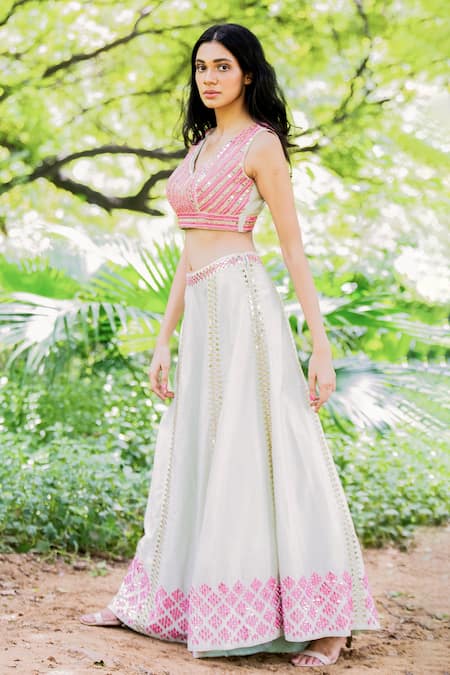 Salt And Spring_Green Organza, Chanderi Mirror, Sequins V Neck Embroidered Sharara Set With Cape _Online_at_Aza_Fashions