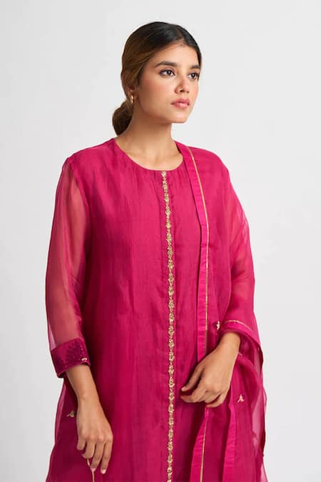 Shop Dot Pink Organza Thread Work Round Kurta Set at Aza Fashions Shop_Dot_Pink Organza Thread Work Round Kurta Set _at_Aza_Fashions