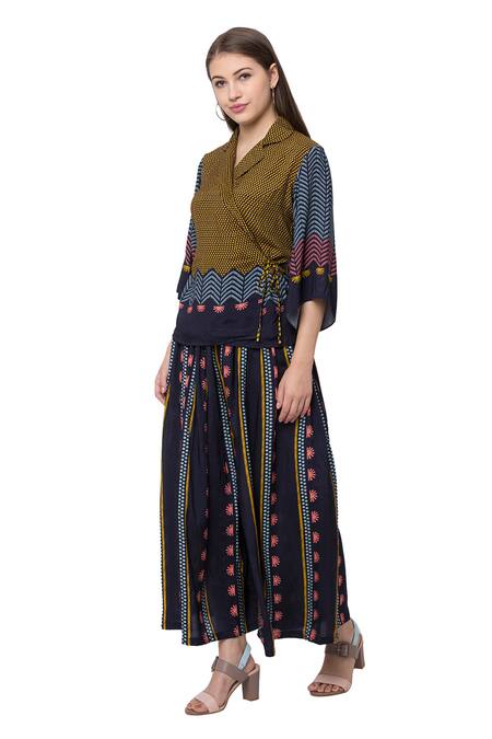 Buy So Us By Sougatpaul Blue Muslin Slub Notched Lapel Printed Top And Pant Set Online at Aza Fashions Buy_So Us By Sougatpaul_Blue Muslin Slub Notched Lapel Printed Top And Pant Set _Online_at_Aza_Fashions