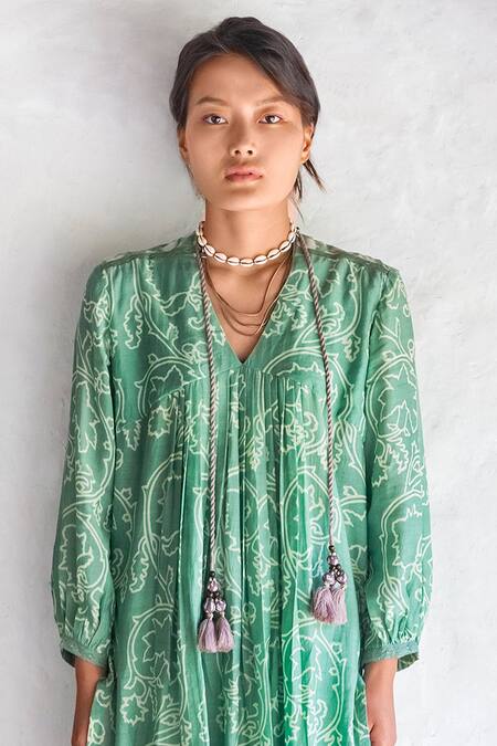 Myoho Green Silk Printed Kurta Online at Aza Fashions Myoho_Green Silk Printed Kurta_Online_at_Aza_Fashions