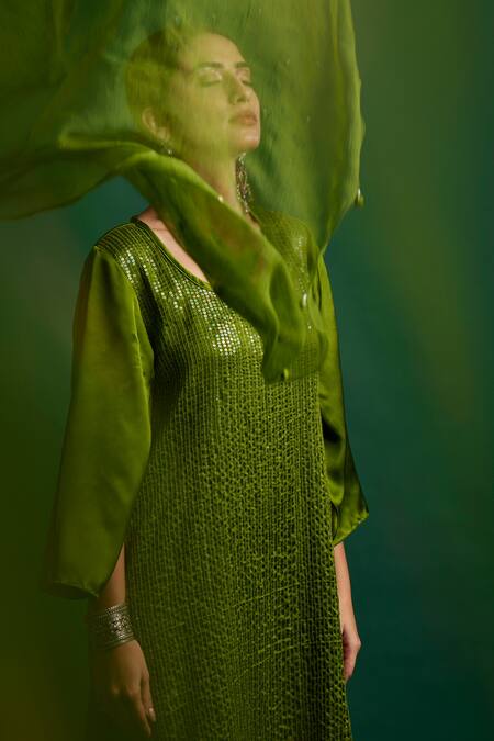 Shop Apeksha Jain Label Green Kurta Silk Satin Embroidered Sequin Round Work Pant Set at Aza Fashions Shop_Apeksha Jain Label_Green Kurta Silk Satin Embroidered Sequin Round Work Pant Set _at_Aza_Fashions