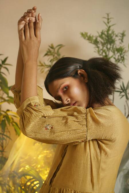 Chokhi Chorri Yellow Malai Chanderi Midi Dress Online at Aza Fashions Chokhi Chorri_Yellow Malai Chanderi Midi Dress _Online_at_Aza_Fashions