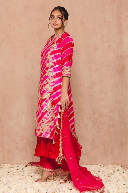 Surbhi Shah_Red And Silk Lining Pure Embroidery & Print Gota Kurta Pant Set _Online_at_Aza_Fashions