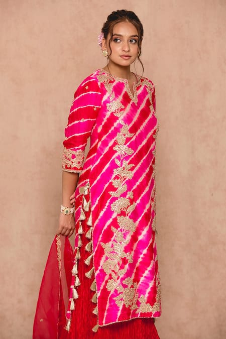 Buy_Surbhi Shah_Red And Silk Lining Pure Embroidery & Print Gota Kurta Pant Set _Online_at_Aza_Fashions