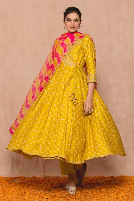 Buy_Surbhi Shah_Yellow And Silk Lining Pure Bandhej, Print Angrakha Anarkali Set_Online_at_Aza_Fashions