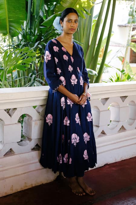 Label Earthen Neel Phool Angrakha & Pant Set 