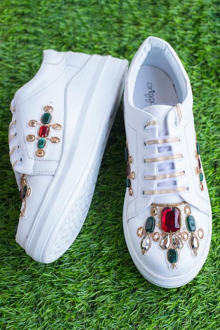 Buy The Saree Sneakers White Embellished Stone Sneakers Online at Aza Fashions Buy_The Saree Sneakers_White Embellished Stone Sneakers _Online_at_Aza_Fashions