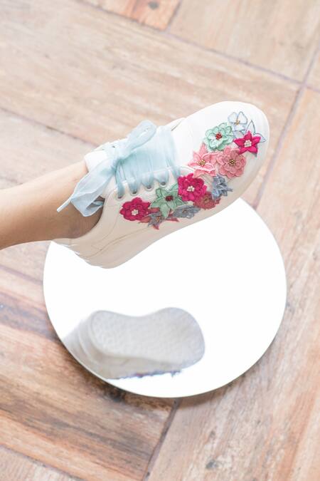 The Saree Sneakers_White Floral Embroidered Sneakers _Online_at_Aza_Fashions