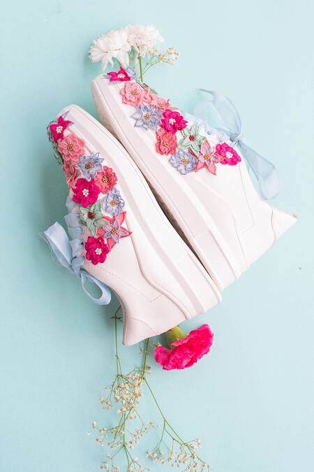 Buy_The Saree Sneakers_White Floral Embroidered Sneakers _Online_at_Aza_Fashions
