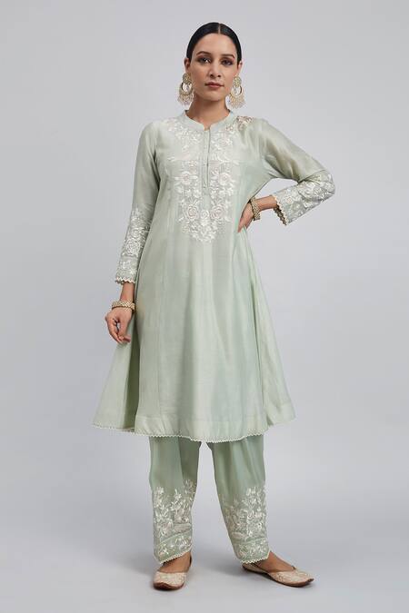 Buy_Sheetal Batra_Green Kurta Chanderi  Salwar Bamber Satin Dupatta Kaina Set_Online_at_Aza_Fashions