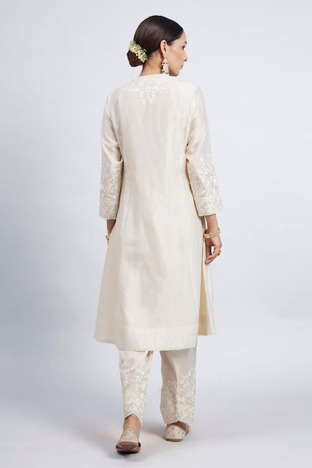 Shop_Sheetal Batra_White Kurta Chanderi  Salwar Bamber Satin Dupatta Kaina Set _at_Aza_Fashions