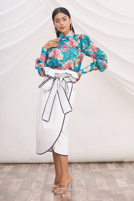 MR. Ajay Kumar White Linen Wrap Skirt Online at Aza Fashions MR. Ajay Kumar_White Linen Wrap Skirt _Online_at_Aza_Fashions