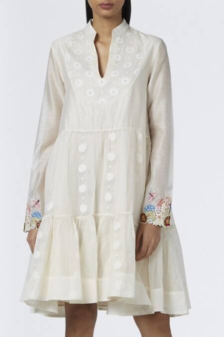 House Of Three White Jamdani Notched Embroidered Dress Online at Aza Fashions House Of Three_White Jamdani Notched Embroidered Dress _Online_at_Aza_Fashions