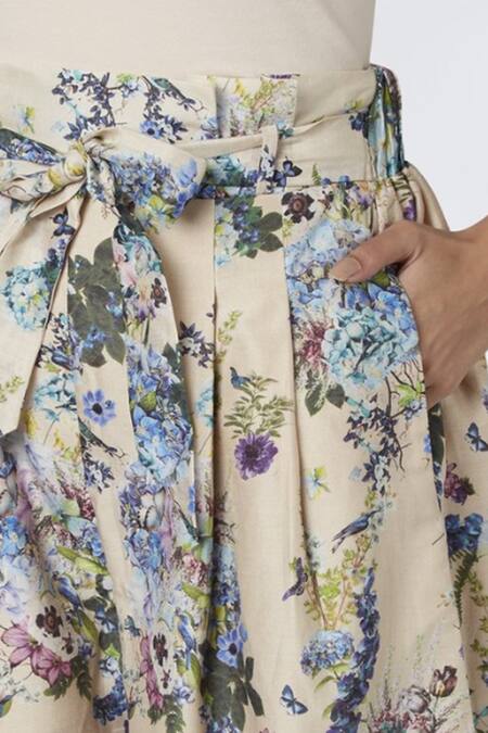 House Of Three Yellow Chanderi, Cotton Silk Paper Bag Trouser at Aza Fashions House Of Three_Yellow Chanderi, Cotton Silk Paper Bag Trouser _at_Aza_Fashions