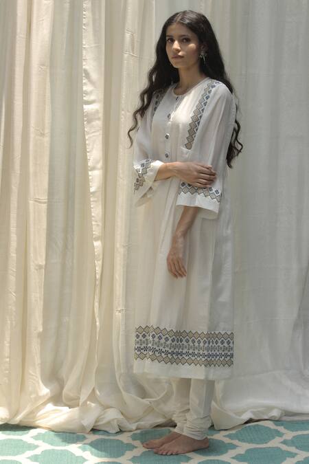 Buy_Shivani Bhargava_White Chanderi Round Kurta Set _Online_at_Aza_Fashions