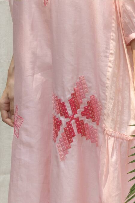 Shivani Bhargava Pink Chanderi V Neck Midi Dress at Aza Fashions Shivani Bhargava_Pink Chanderi V Neck Midi Dress _at_Aza_Fashions