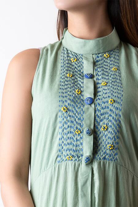 KA-Sha_Green Handloom Cotton Tunic_at_Aza_Fashions