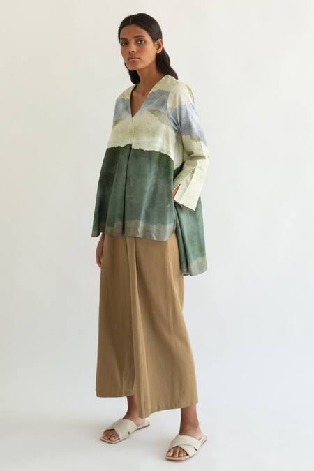 Buy_Cord_Multi Color Cotton Poplin V Neck Printed Top_Online_at_Aza_Fashions