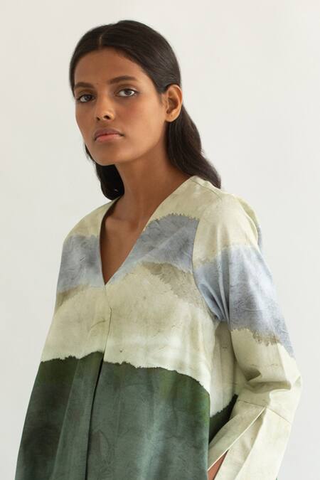 Shop_Cord_Multi Color Cotton Poplin V Neck Printed Top_Online_at_Aza_Fashions