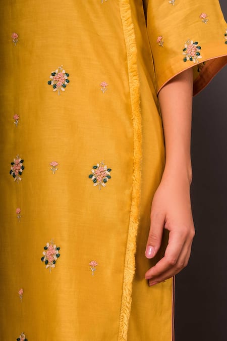 Shikha Mehta Yellow Chanderi Keyhole Kurta And Pant Set at Aza Fashions Shikha Mehta_Yellow Chanderi Keyhole Kurta And Pant Set _at_Aza_Fashions