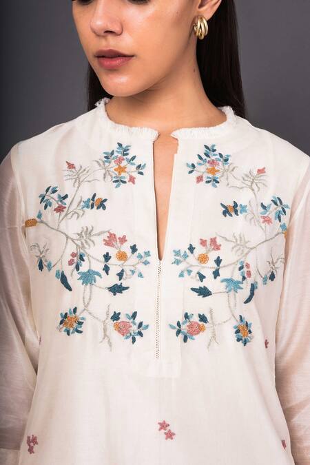 Buy Shikha Mehta White Organza, Chanderi Notched Kurta Set Online at Aza Fashions Buy_Shikha Mehta_White Organza, Chanderi Notched Kurta Set _Online_at_Aza_Fashions