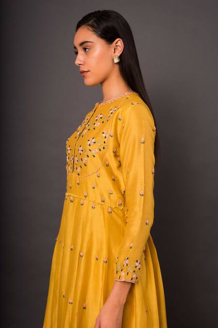 Buy Shikha Mehta Yellow Organza, Chanderi Round Anarkali Set Online at Aza Fashions Buy_Shikha Mehta_Yellow Organza, Chanderi Round Anarkali Set _Online_at_Aza_Fashions