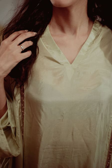 Buy_Dot_Green Organza, Habutai Silk V Neck Kurta And Pant Set _Online_at_Aza_Fashions