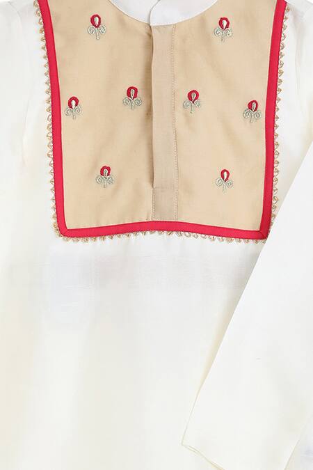 MI Dulce AN'YA White Gingham, Silk Embroidery Organic Cotton Kurta Set Online at Aza Fashions MI Dulce AN'YA_White Gingham, Silk Embroidery Organic Cotton Kurta Set _Online_at_Aza_Fashions