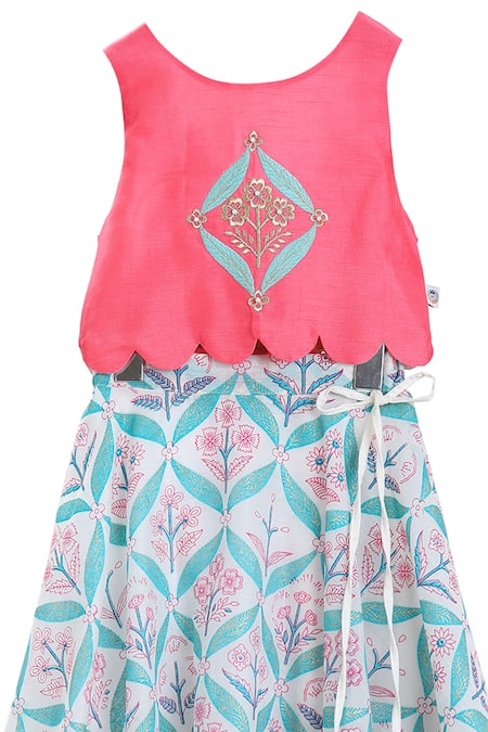 MI Dulce AN'YA White Gingham, Silk Tassels, Beads Printed Lehenga Set Online at Aza Fashions MI Dulce AN'YA_White Gingham, Silk Tassels, Beads Printed Lehenga Set _Online_at_Aza_Fashions