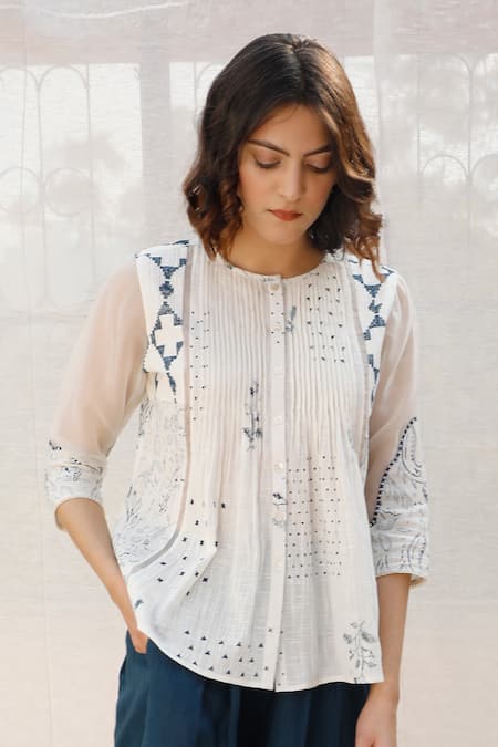 Arcvsh By Pallavi Singh White Organic Cotton Round Printed Top 
