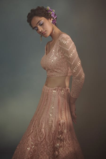 SUHINO Peach Shantoon, Soft Net Lining Cotton V Neck Embroidered Bridal Lehenga Set Online at Aza Fashions SUHINO_Peach Shantoon, Soft Net Lining Cotton V Neck Embroidered Bridal Lehenga Set _Online_at_Aza_Fashions