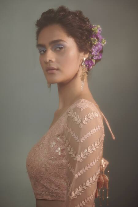 Buy SUHINO Peach Shantoon, Soft Net Lining Cotton V Neck Embroidered Bridal Lehenga Set Online at Aza Fashions Buy_SUHINO_Peach Shantoon, Soft Net Lining Cotton V Neck Embroidered Bridal Lehenga Set _Online_at_Aza_Fashions