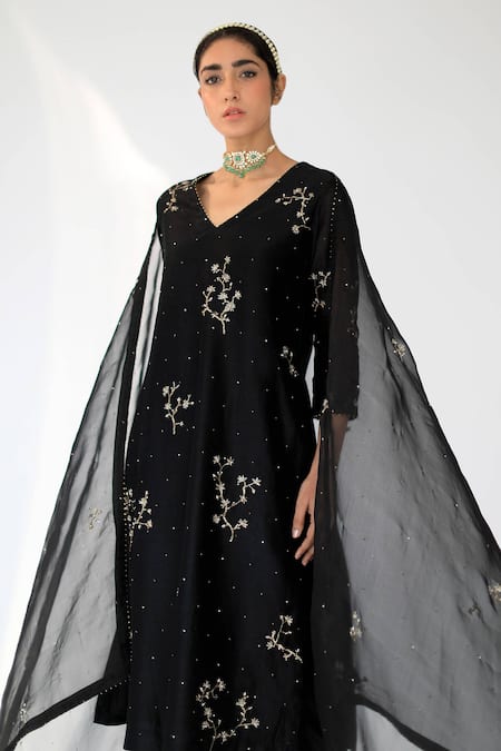 Buy Shikha Mehta Black Chanderi, Silk Organza V Neck Kurta Set Online at Aza Fashions Buy_Shikha Mehta_Black Chanderi, Silk Organza V Neck Kurta Set_Online_at_Aza_Fashions