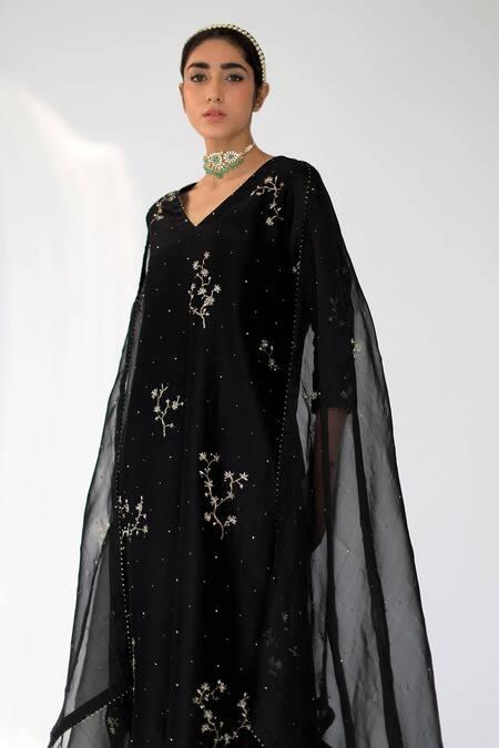 Shop Shikha Mehta Black Chanderi, Silk Organza V Neck Kurta Set Online at Aza Fashions Shop_Shikha Mehta_Black Chanderi, Silk Organza V Neck Kurta Set_Online_at_Aza_Fashions
