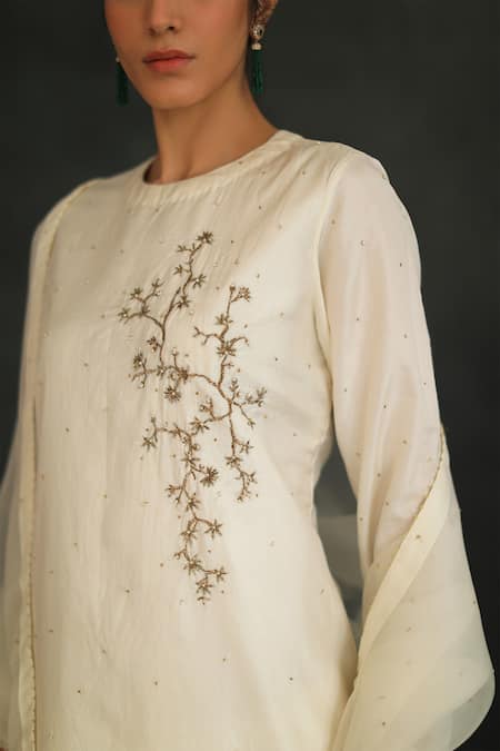 Buy Shikha Mehta Beige Chanderi, Organza, Pure Round Kurta Set Online at Aza Fashions Buy_Shikha Mehta_Beige Chanderi, Organza, Pure Round Kurta Set _Online_at_Aza_Fashions