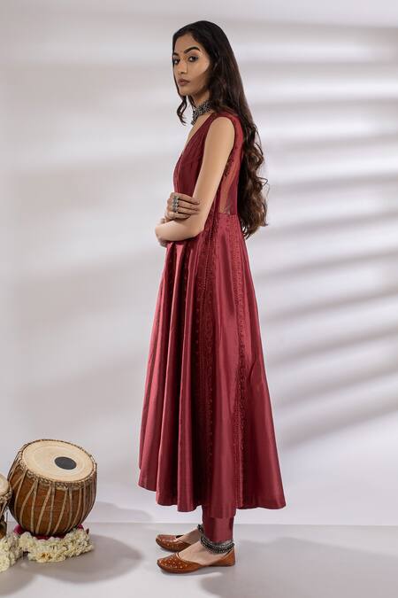 Buy Rashi Jain Red Chanderi V Neck Embroidered Anarkali And Pant Set Online at Aza Fashions Buy_Rashi Jain_Red Chanderi V Neck Embroidered Anarkali And Pant Set _Online_at_Aza_Fashions