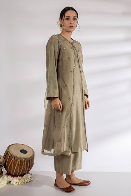 Rashi Jain Green Chanderi Round Embroidered Jacket And Pant Set Online at Aza Fashions Rashi Jain_Green Chanderi Round Embroidered Jacket And Pant Set _Online_at_Aza_Fashions