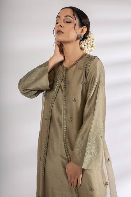 Buy Rashi Jain Green Chanderi Round Embroidered Jacket And Pant Set Online at Aza Fashions Buy_Rashi Jain_Green Chanderi Round Embroidered Jacket And Pant Set _Online_at_Aza_Fashions